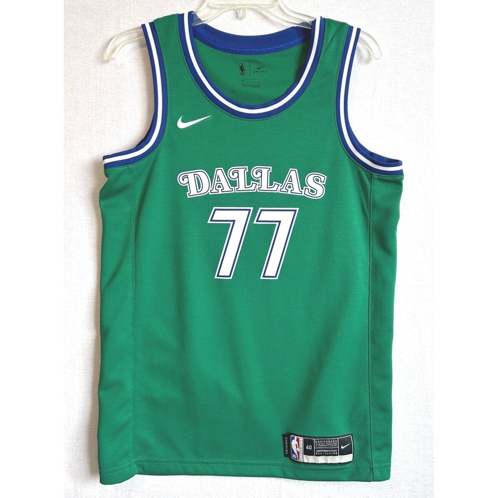 Nike NBA Luka Dončić Dallas Mavericks 2021/22 Classic Edition Swingman Jersey 40